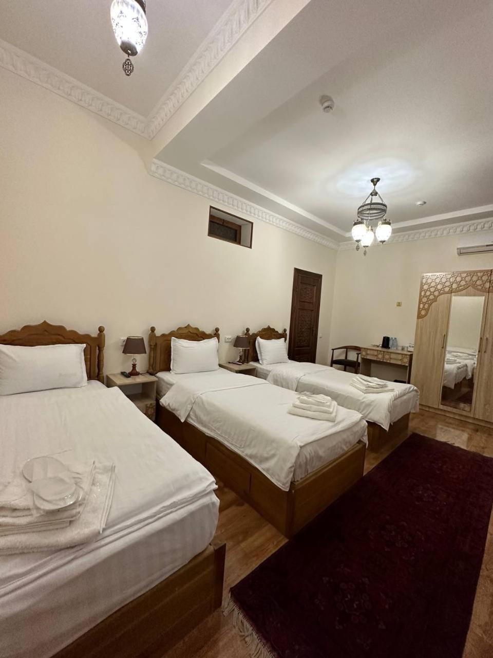 Poyi Kalon Teracce Hotel حلال Bukhara Bagian luar foto