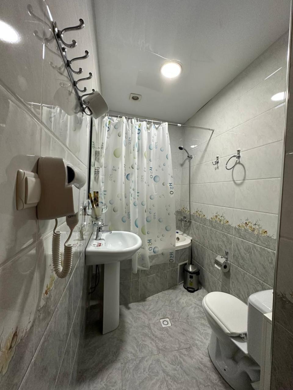 Poyi Kalon Teracce Hotel حلال Bukhara Bagian luar foto