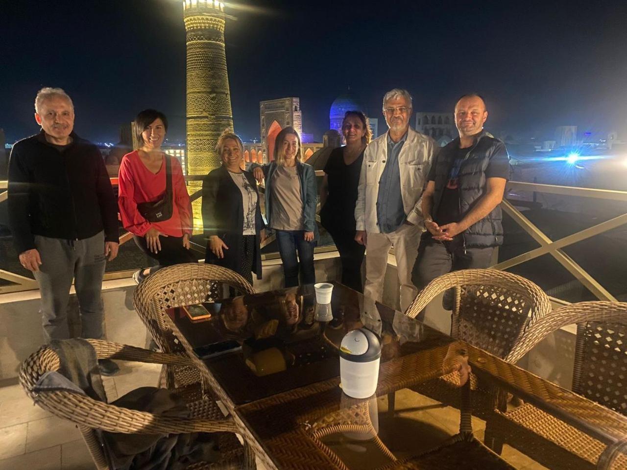 Poyi Kalon Teracce Hotel حلال Bukhara Bagian luar foto